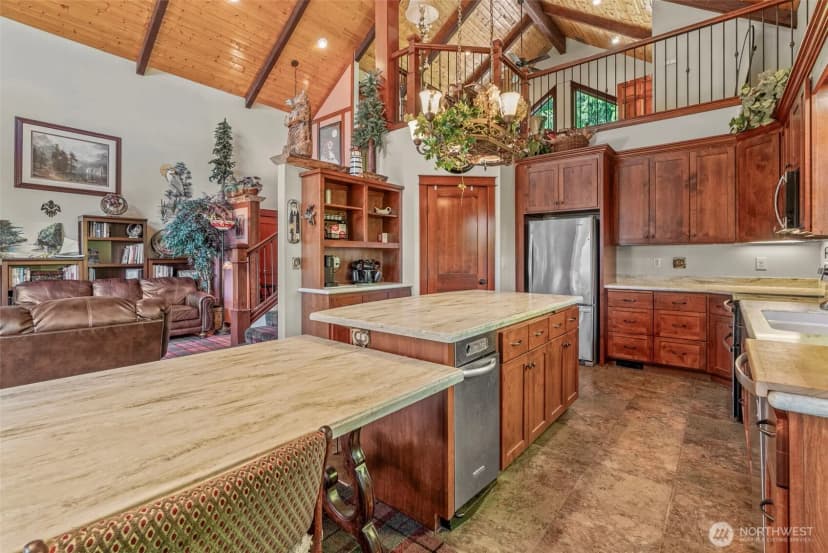 Property photo for 11 W Cape Horn Road, Cathlamet photo 13