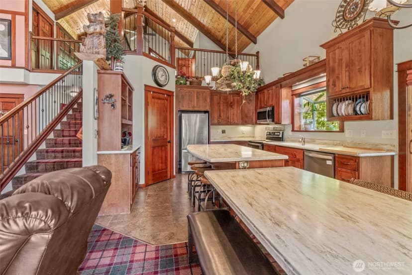 Property photo for 11 W Cape Horn Road, Cathlamet photo 12