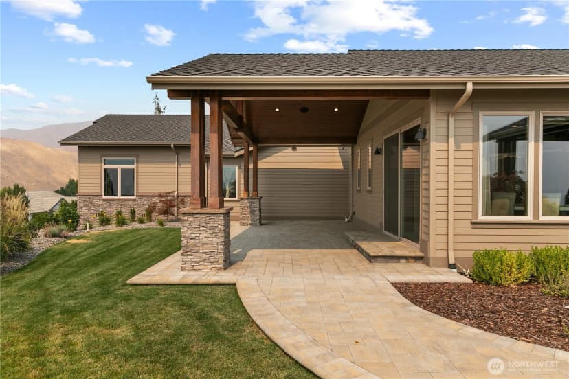 Property photo for 4095 W Eaglerock Drive, Wenatchee photo 39