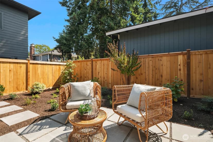 Property photo for 12717 Dayton Avenue N, Seattle photo 18