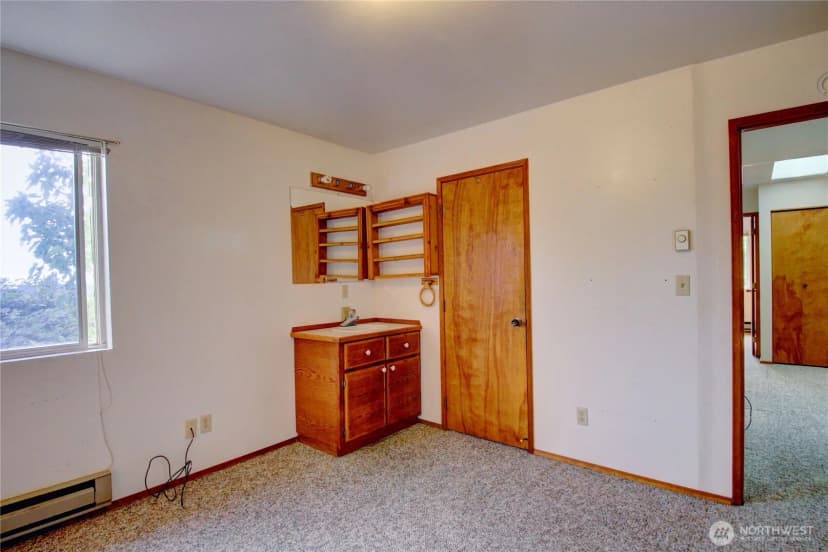 Property photo for 1701 24th Court, Anacortes photo 20