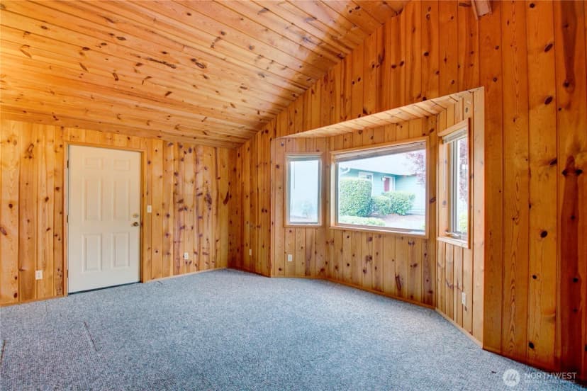 Property photo for 1701 24th Court, Anacortes photo 14