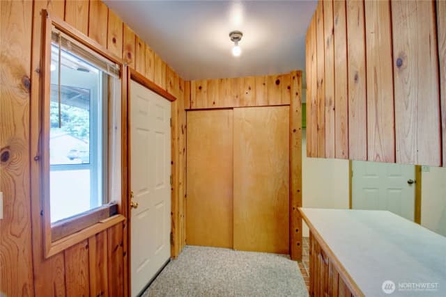 Property photo for 1701 24th Court, Anacortes photo 3