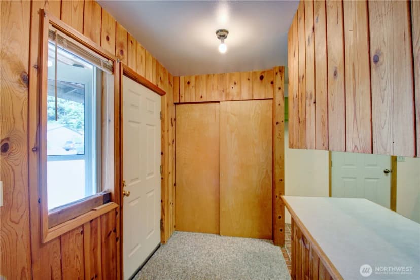Property photo for 1701 24th Court, Anacortes photo 3