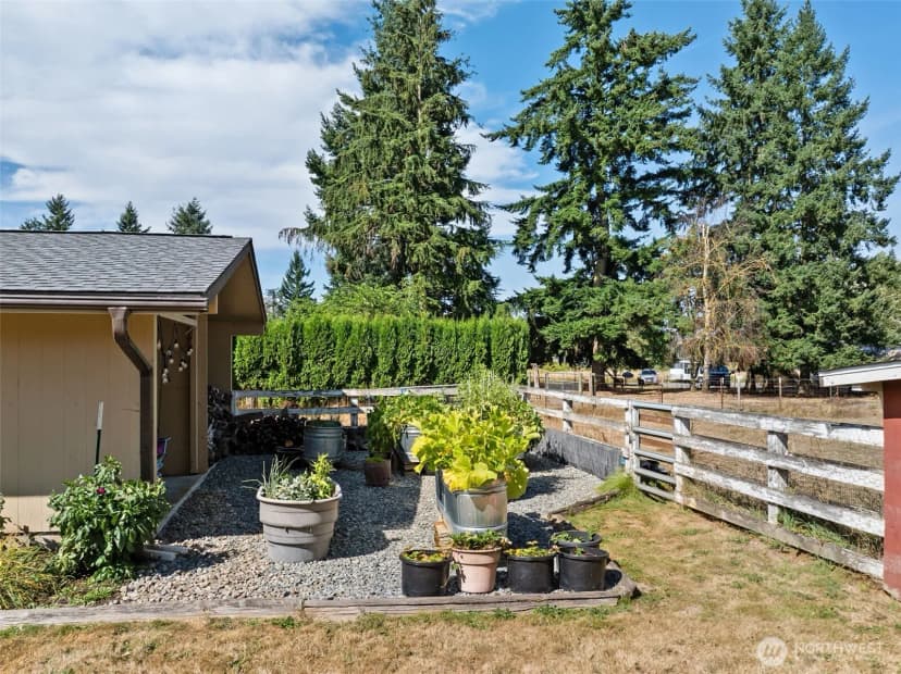 Property photo for 43112 208th Avenue Se, Enumclaw photo 27