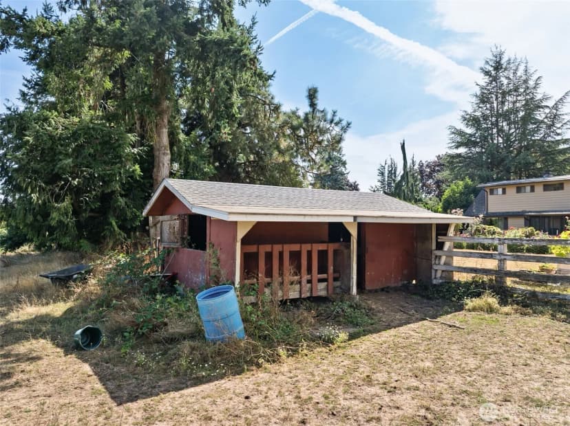 Property photo for 43112 208th Avenue Se, Enumclaw photo 29