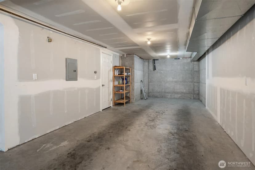 Property photo for 209 18th Avenue E #b, Seattle photo 36