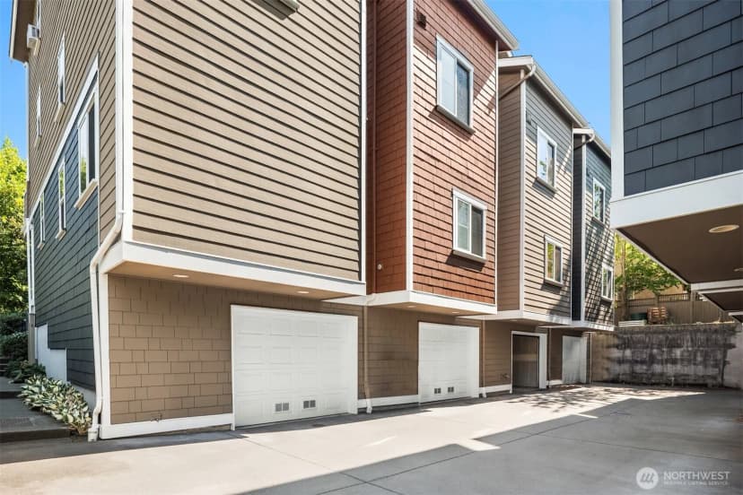 Property photo for 209 18th Avenue E #b, Seattle photo 34
