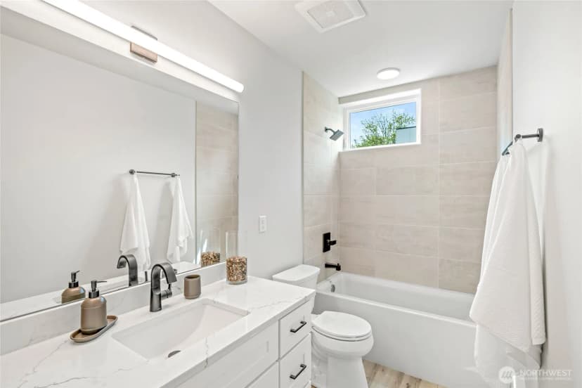 Property photo for 12225 Roseberg Avenue S #3, Seattle photo 19