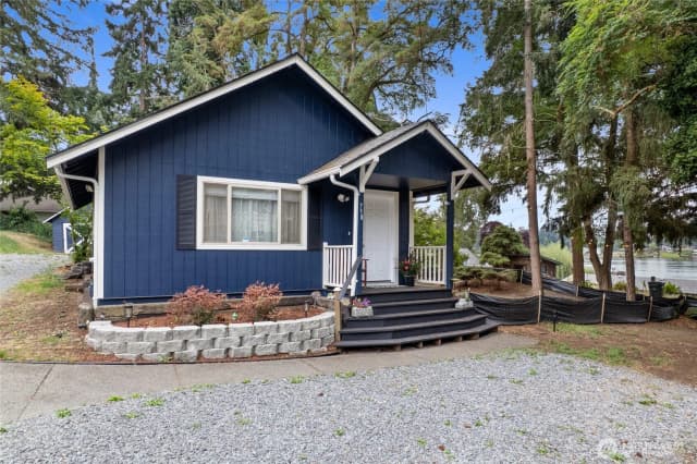 Property photo for 718 160th Street S, Spanaway photo 2
