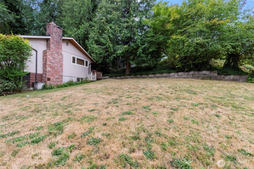 Property photo for 223 Alnus Way, Bremerton photo 21