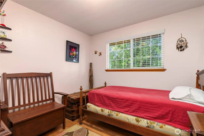 Property photo for 223 Alnus Way, Bremerton photo 14