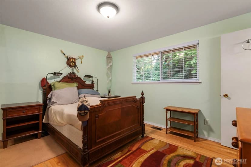 Property photo for 223 Alnus Way, Bremerton photo 10