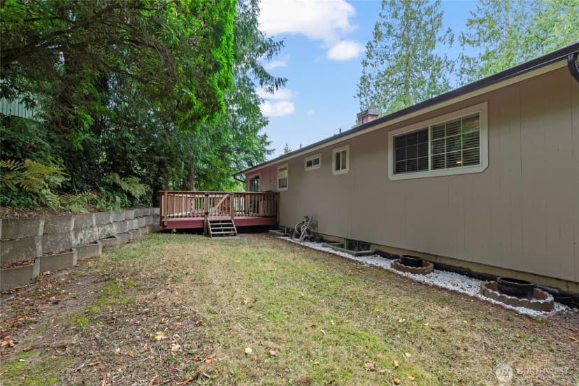 Property photo for 223 Alnus Way, Bremerton photo 19