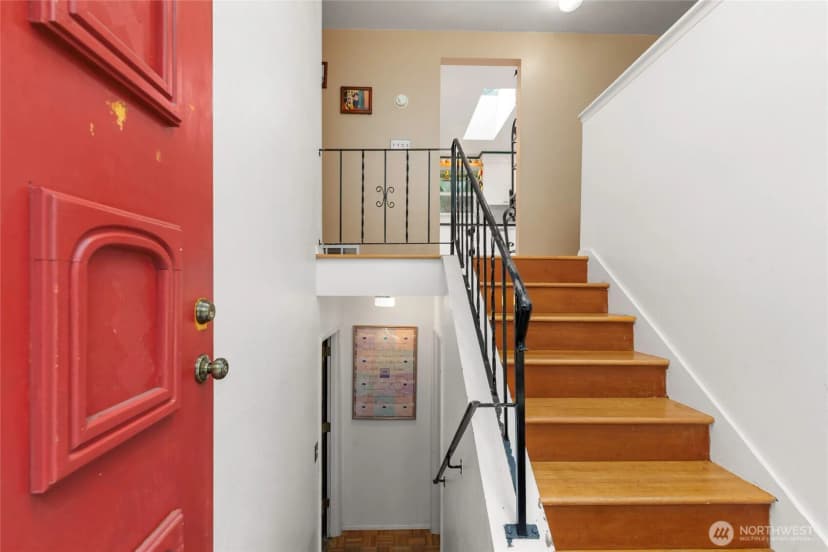 Property photo for 223 Alnus Way, Bremerton photo 6