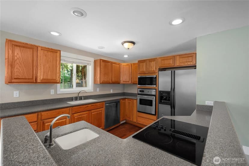 Property photo for 7919 189th Street Ct E, Puyallup photo 10