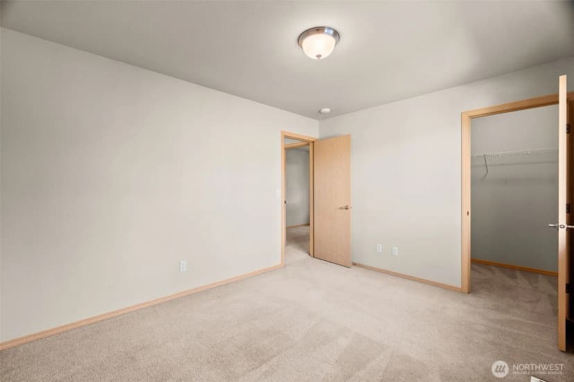 Property photo for 2325 Cooper Crest Street Nw, Olympia photo 23