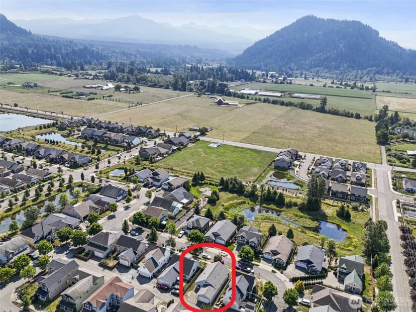 Property photo for 221 Riggs Drive E, Enumclaw photo 36