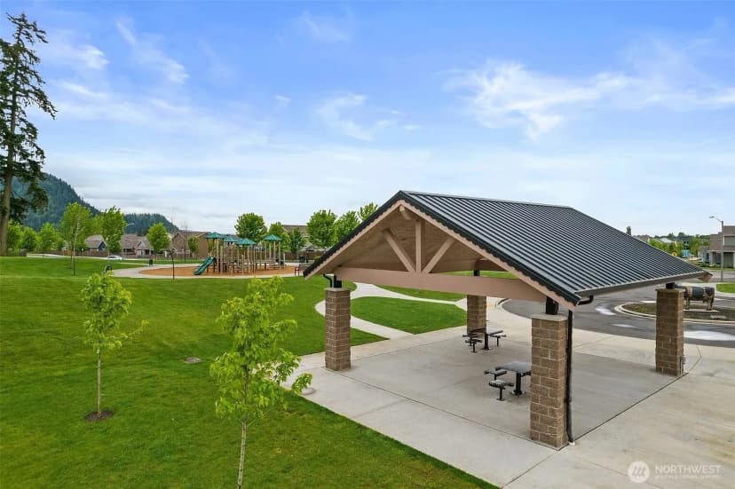 Property photo for 221 Riggs Drive E, Enumclaw photo 33