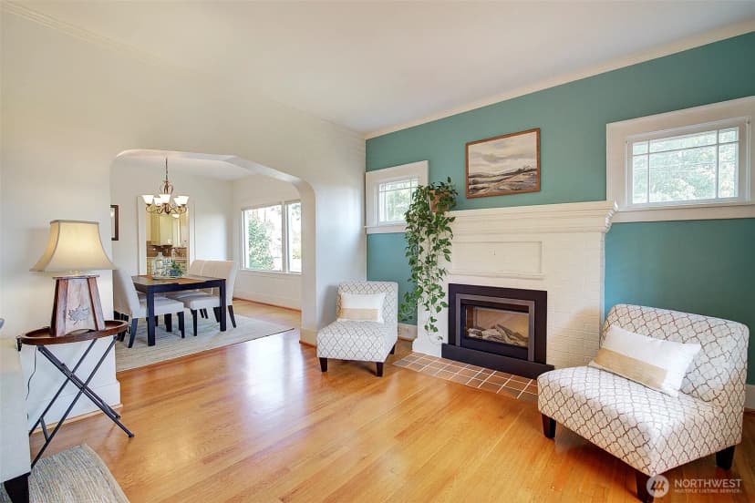 Property photo for 1026 N 48th Street, Seattle photo 6