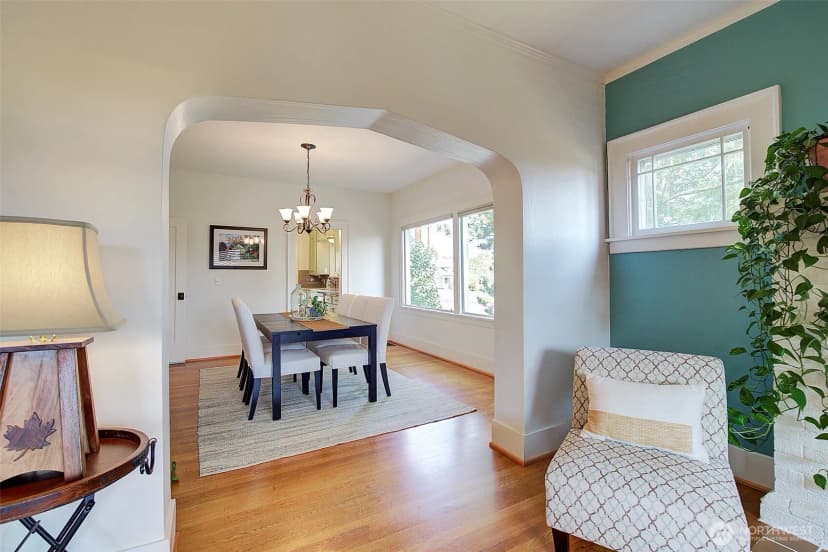 Property photo for 1026 N 48th Street, Seattle photo 7