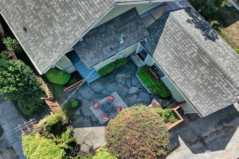 Property photo for 1026 N 48th Street, Seattle photo 35