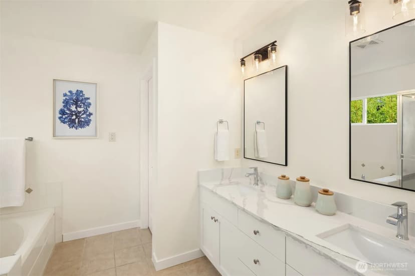 Property photo for 746 239th Lane Se, Sammamish photo 18