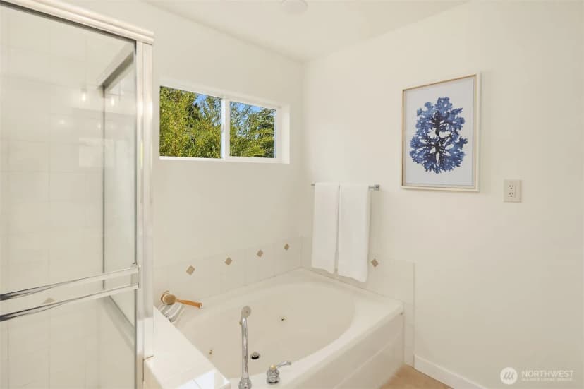 Property photo for 746 239th Lane Se, Sammamish photo 19