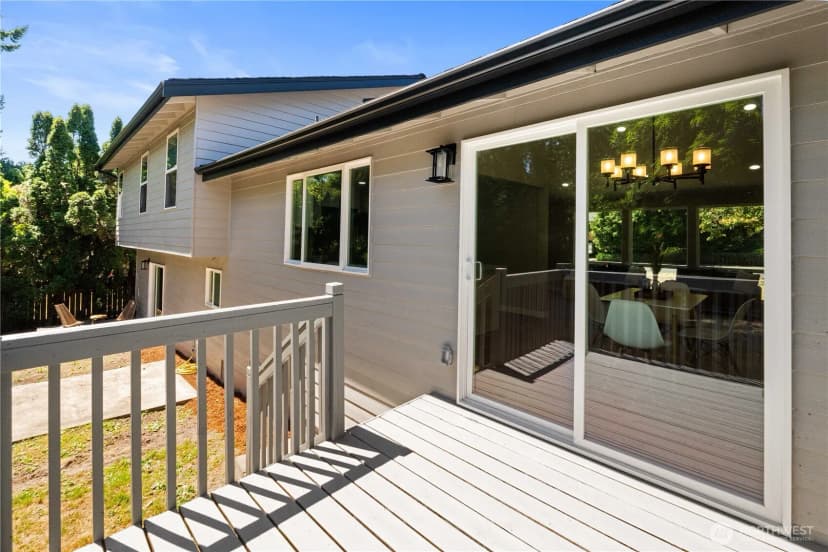 Property photo for 31228 47th Place Sw, Federal Way photo 27