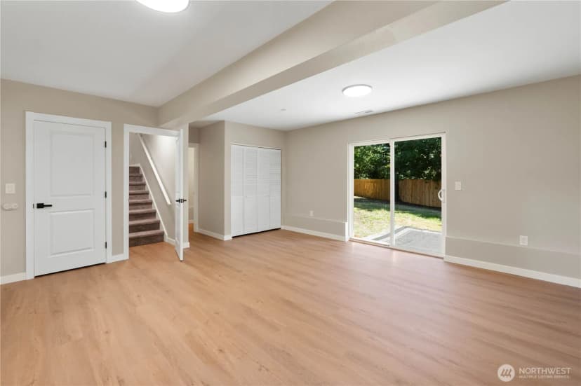 Property photo for 31228 47th Place Sw, Federal Way photo 23