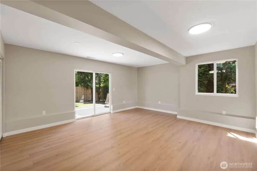 Property photo for 31228 47th Place Sw, Federal Way photo 24
