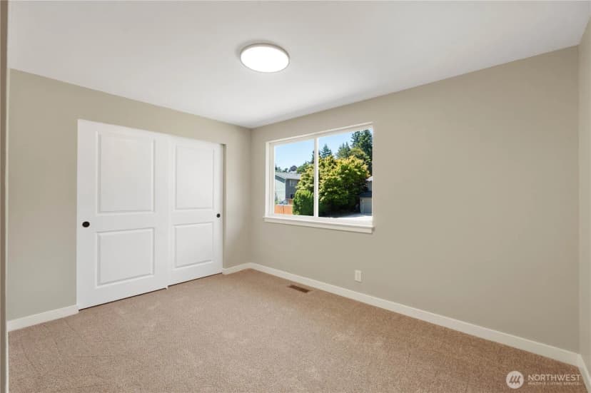Property photo for 31228 47th Place Sw, Federal Way photo 18