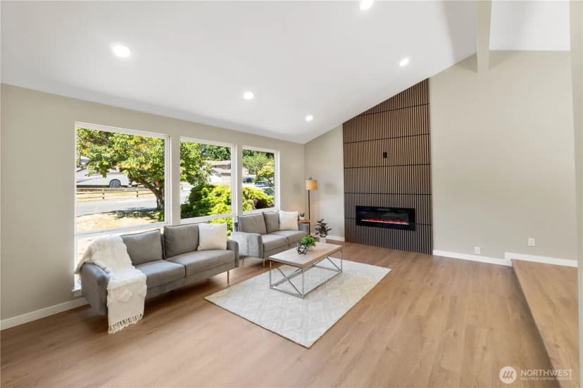 Property photo for 31228 47th Place Sw, Federal Way photo 8