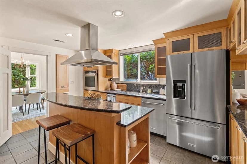 Property photo for 511 30th Avenue, Seattle photo 11