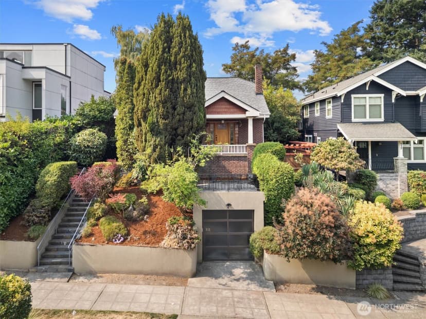Property photo for 511 30th Avenue, Seattle