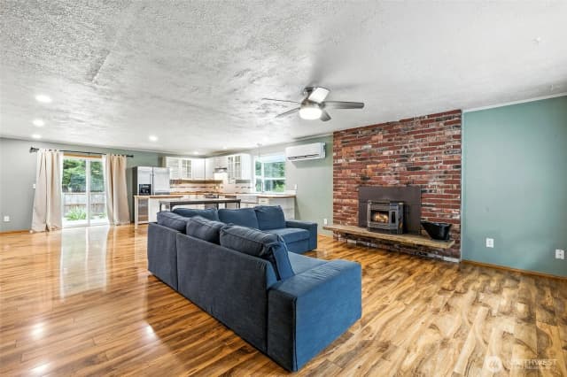 Property photo for 2510 Greenlawn Street Se, Lacey photo 4