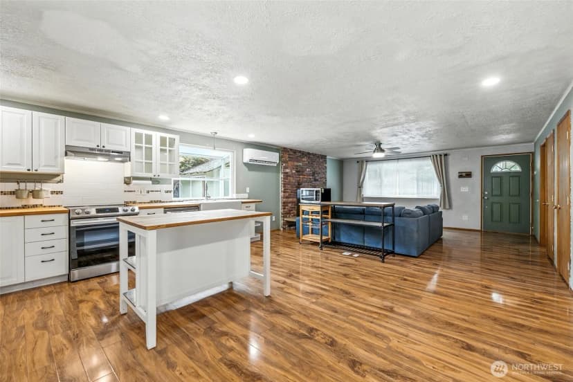 Property photo for 2510 Greenlawn Street Se, Lacey photo 9