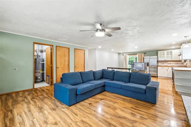 Property photo for 2510 Greenlawn Street Se, Lacey photo 3