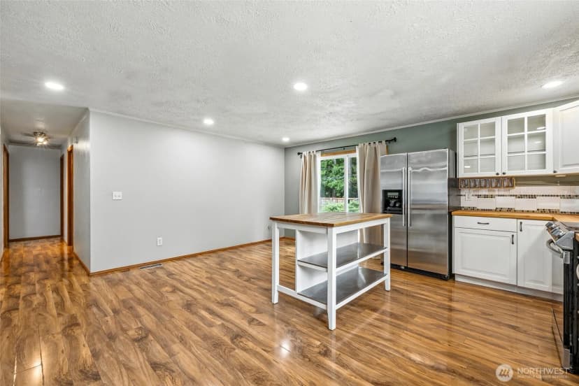 Property photo for 2510 Greenlawn Street Se, Lacey photo 14