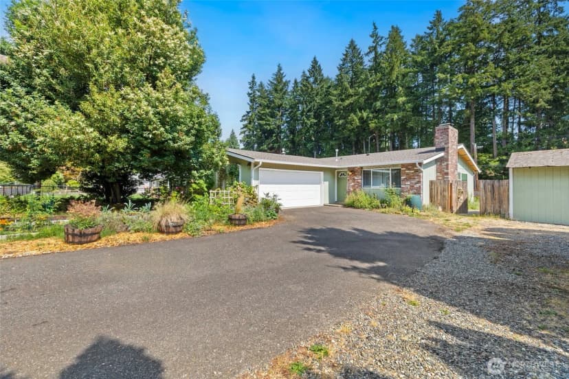 Property photo for 2510 Greenlawn Street Se, Lacey photo 2