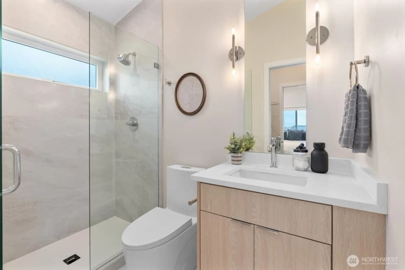 Property photo for 320 B Nw 51 Street, Seattle photo 22
