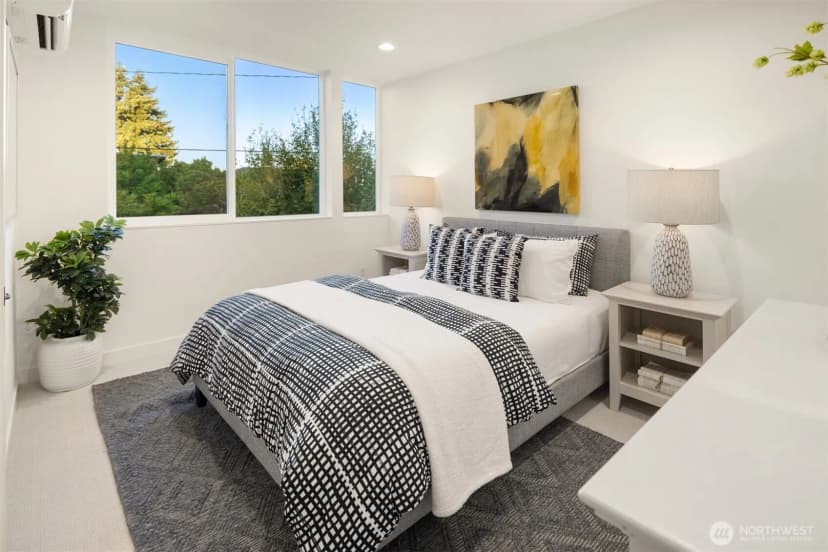 Property photo for 2341 16th Avenue S #c, Seattle photo 11