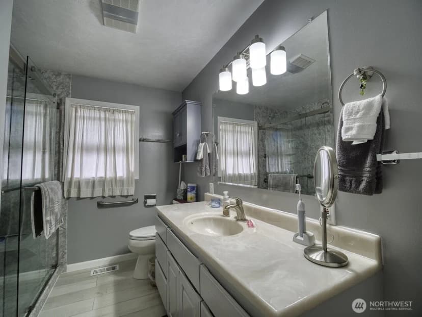 Property photo for 621 N 6th Street, Montesano photo 4
