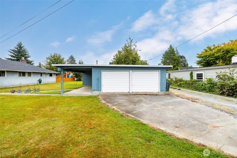 Property photo for 937 Fidalgo Street, Sedro Woolley photo 2