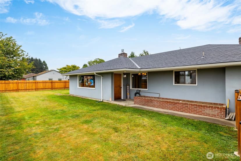 Property photo for 937 Fidalgo Street, Sedro Woolley photo 34