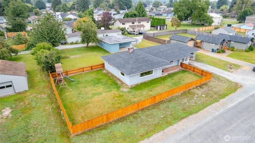 Property photo for 937 Fidalgo Street, Sedro Woolley photo 36