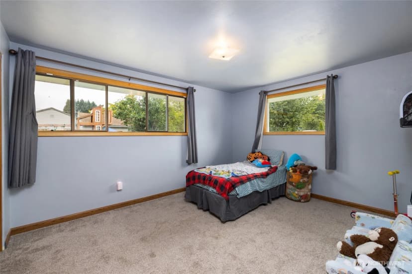 Property photo for 937 Fidalgo Street, Sedro Woolley photo 19