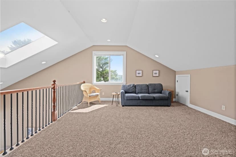 Property photo for 138 28th Street Nw, Long Beach photo 21