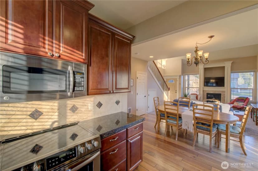 Property photo for 138 28th Street Nw, Long Beach photo 11