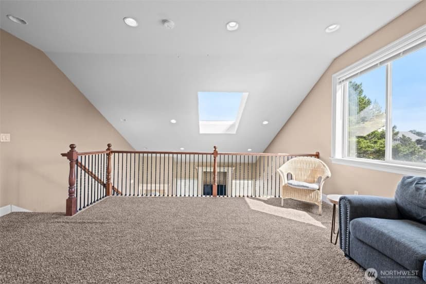 Property photo for 138 28th Street Nw, Long Beach photo 22